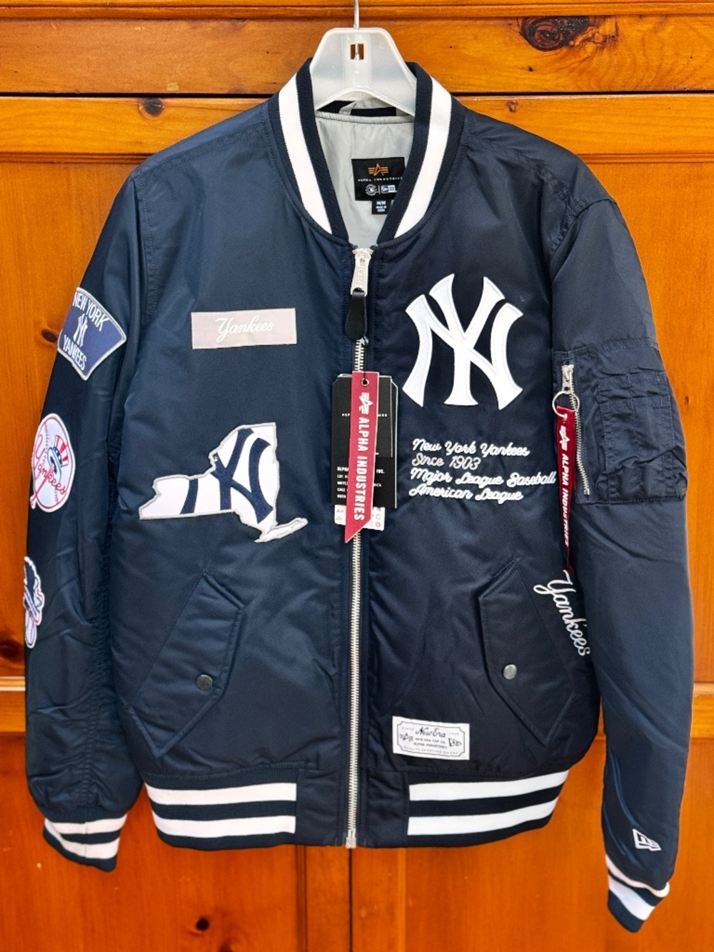 New York Yankees New Era Alpha Industries Bomber Men's Jacket Fall Blue Medium